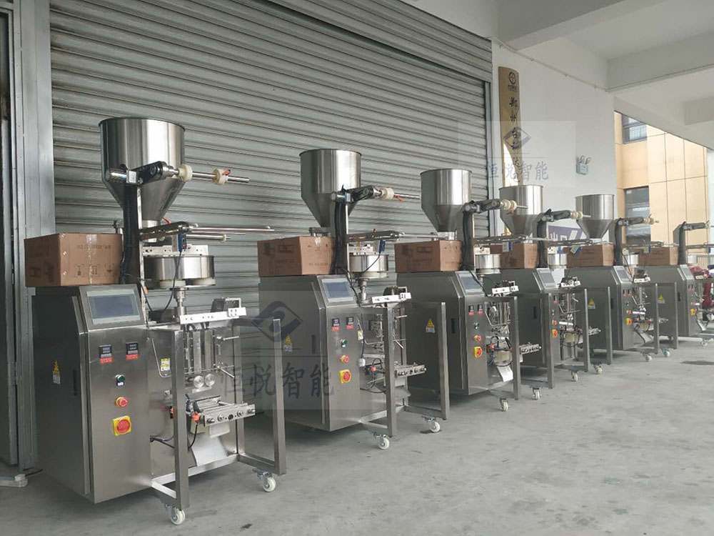 三邊封小型顆粒丝瓜视频污污污污